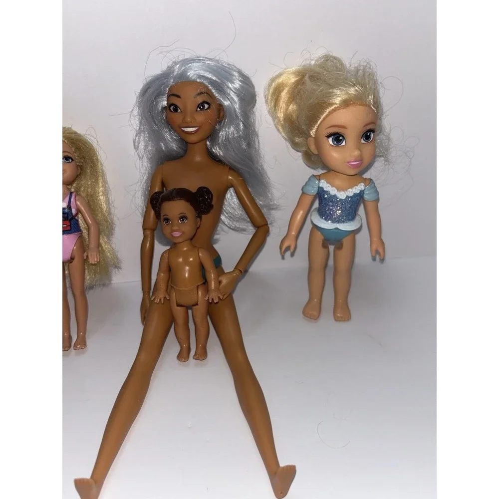 Lot 5 Dolls Barbie CLUB CHELSEA‎ Mattel Disney Jakks Pacific Cinderella Raya